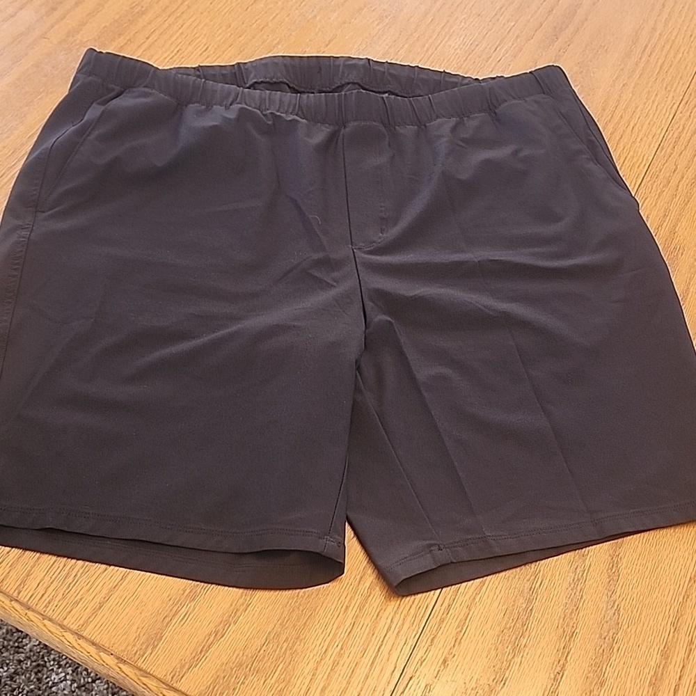 Greg Norman Collection Men's Black Athletic Shorts - Picture 12 of 12